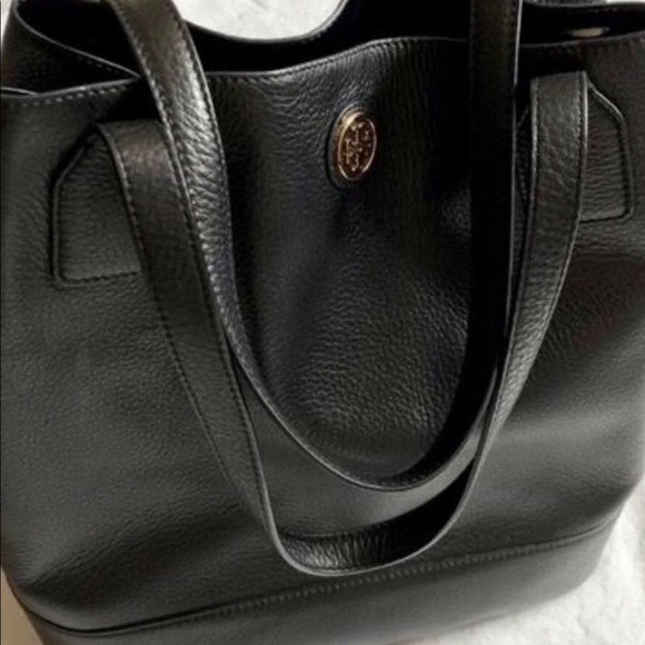Tory Burch tote FINAL PRICE Drop - Picture 3 of 9